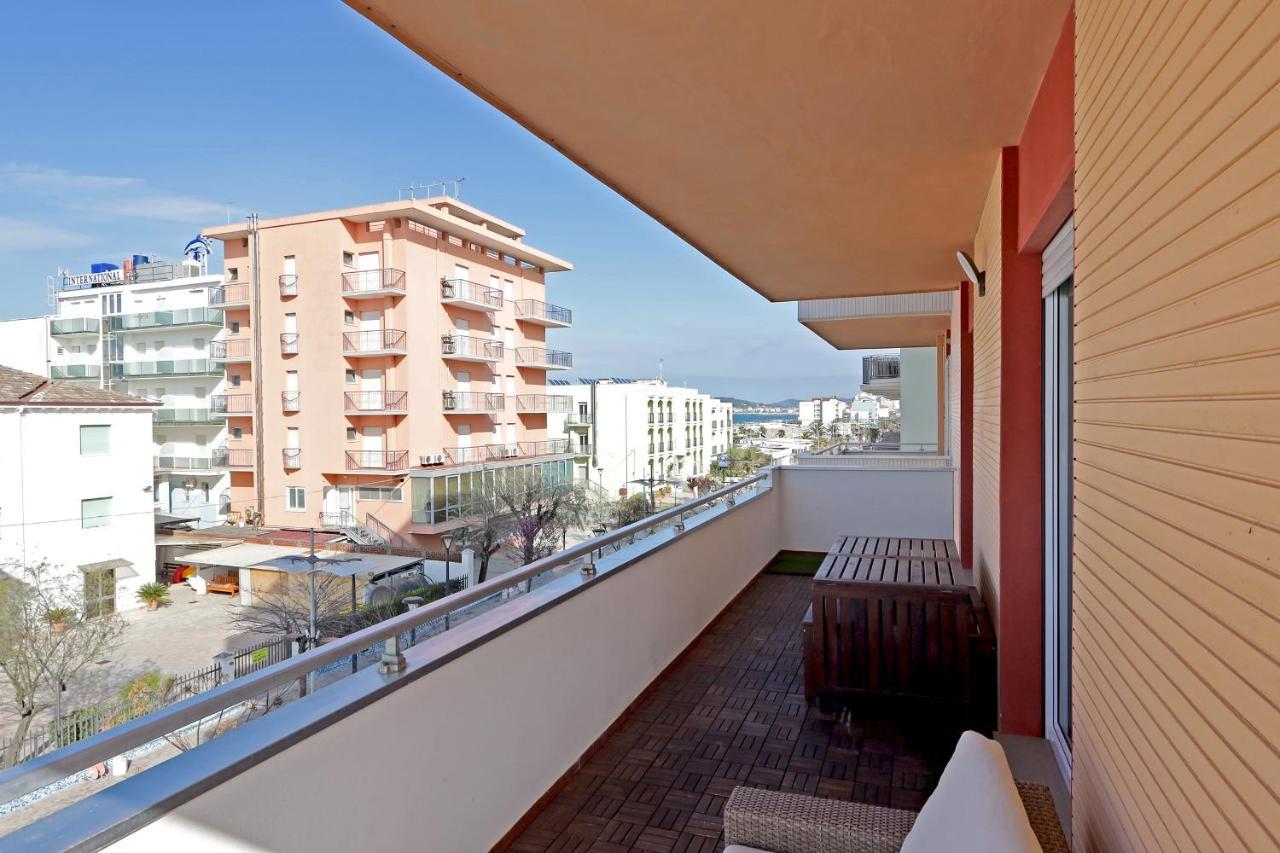 Crima Mare Luxury Apartman Misano Adriatico Kültér fotó
