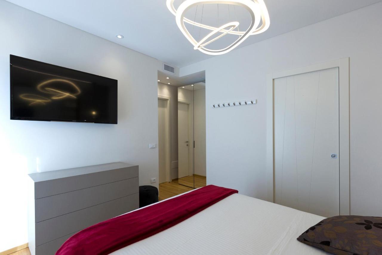 Crima Mare Luxury Apartman Misano Adriatico Kültér fotó