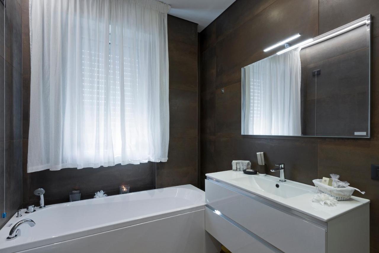 Crima Mare Luxury Apartman Misano Adriatico Kültér fotó